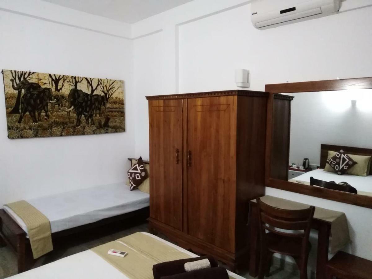 Lija Residence Negombo Buitenkant foto