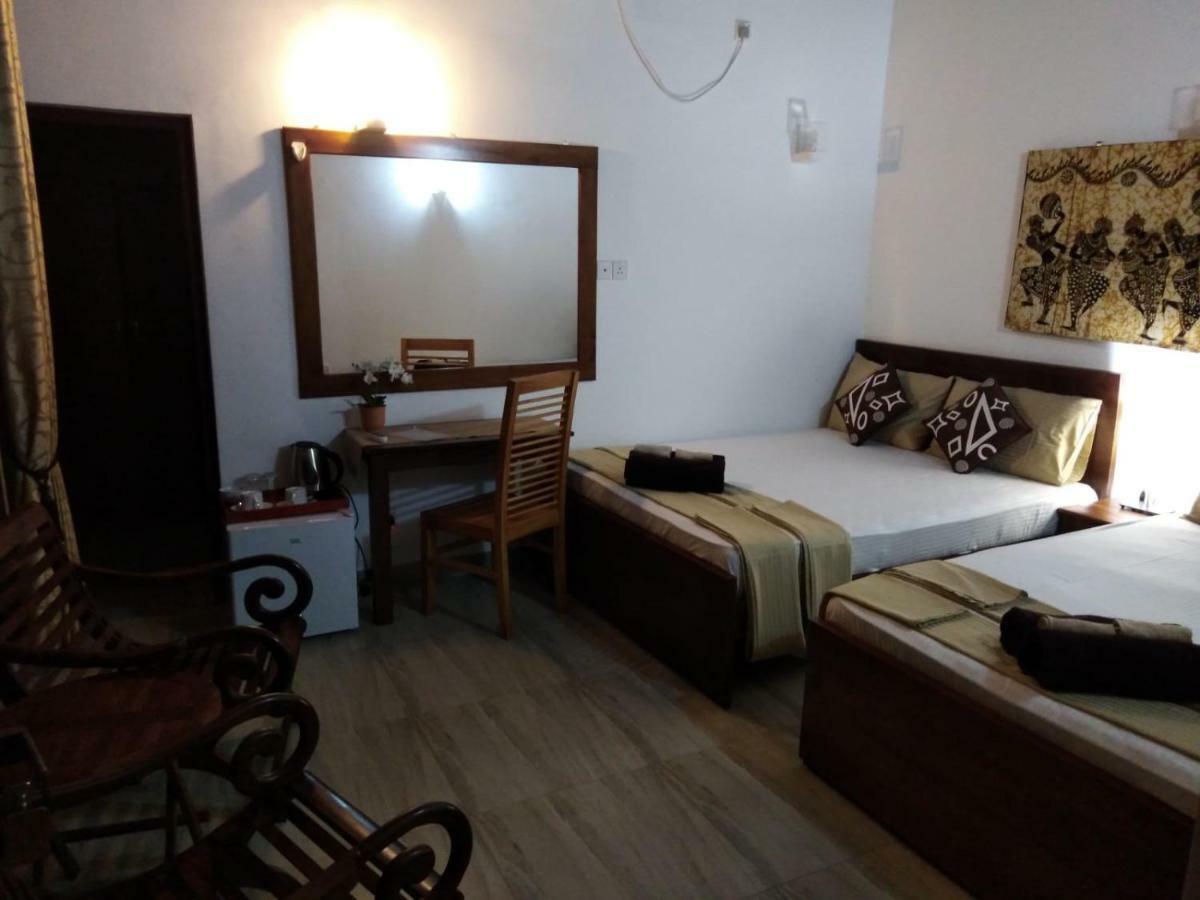 Lija Residence Negombo Buitenkant foto