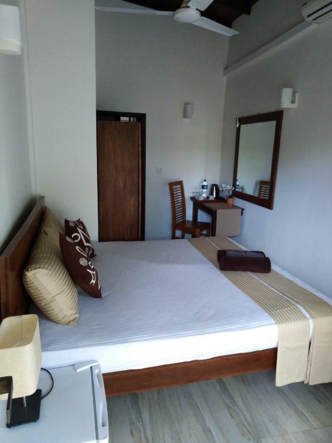 Lija Residence Negombo Buitenkant foto