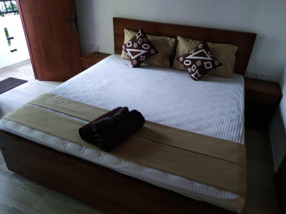 Lija Residence Negombo Buitenkant foto