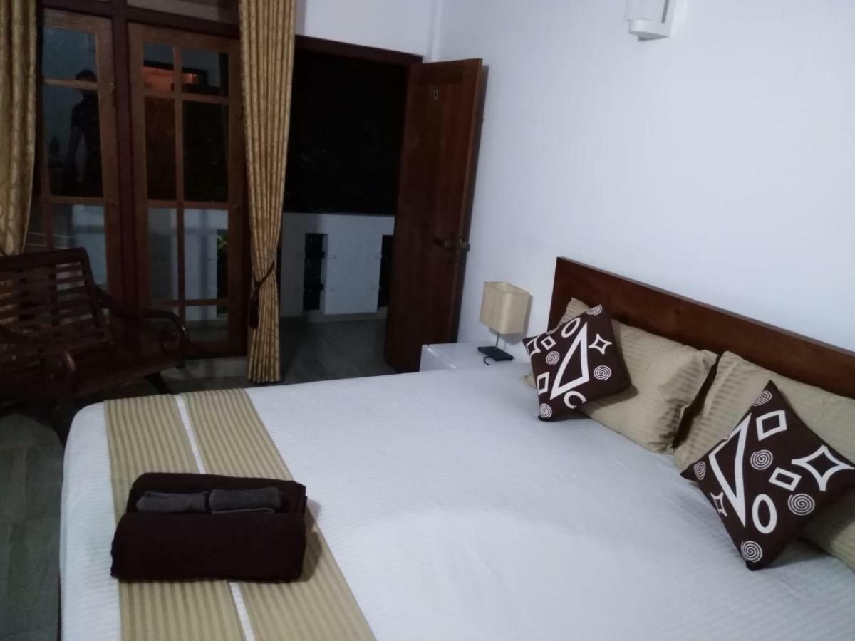 Lija Residence Negombo Buitenkant foto